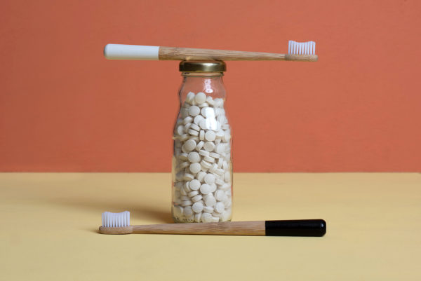 Bamboe tandenborstel en tandenpoets-tabs